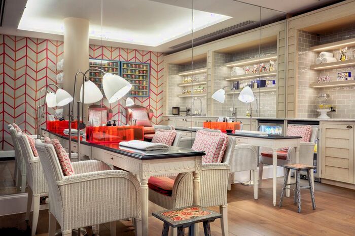 2 Bedroom Flat To Rent In Denman Place, Soho, London, W1D