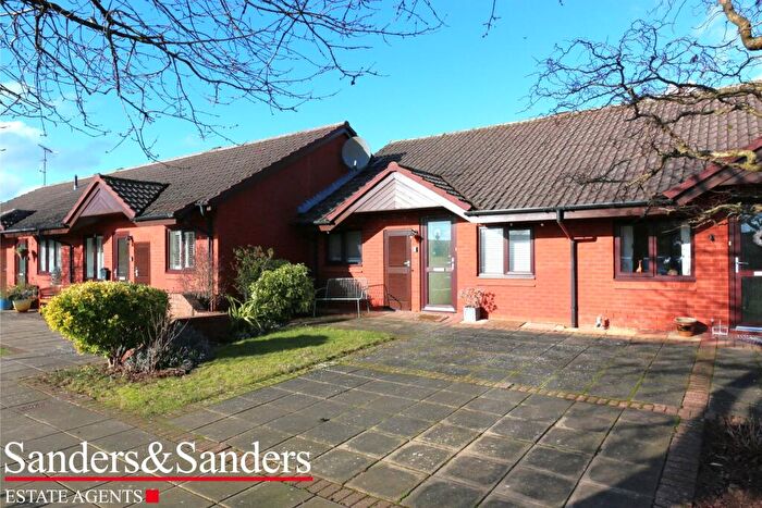 2 Bedroom Terraced Bungalow For Sale In Icknield Court, Bidford-on-Avon, Alcester, B50