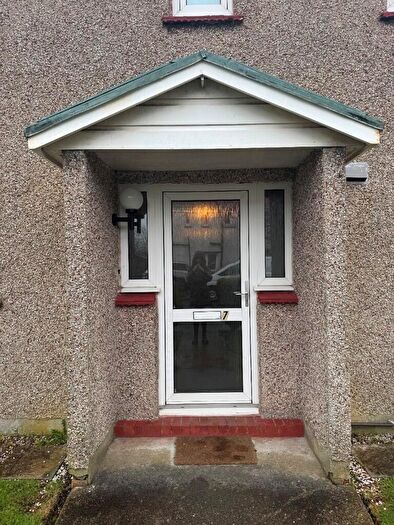 2 Bedroom Flat To Rent In Fraser Avenue, Helensburgh, Dunbartonshire, G84
