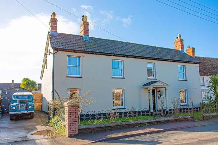 4 Bedroom Semi-Detached House For Sale In Fore Street, Westonzoyland, Bridgwater, TA7