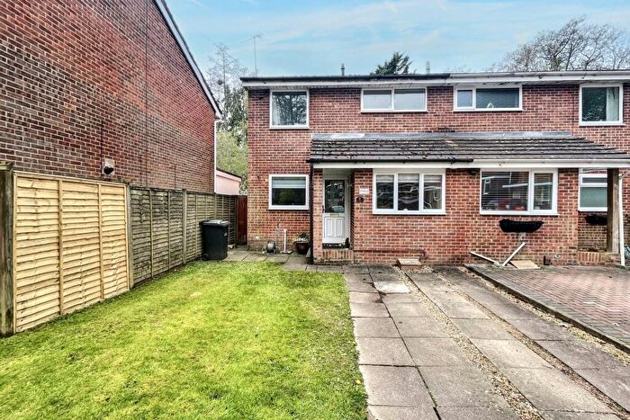 4 Bedroom Semi-Detached House For Sale In Ampfield, SO53