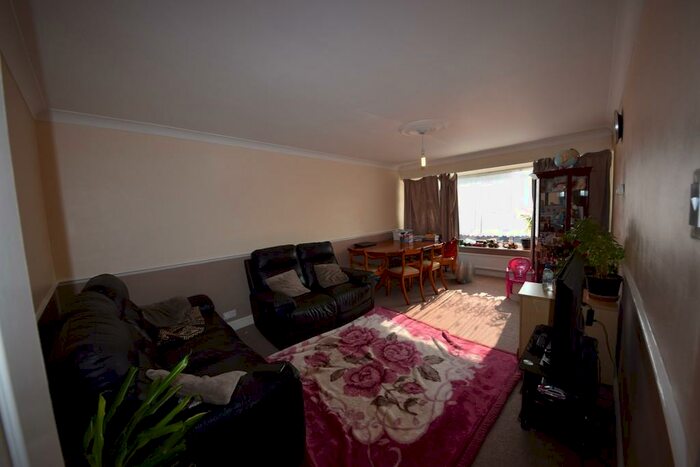 2 Bedroom Apartment To Rent In Abbey Road, Newbury Park, IG2