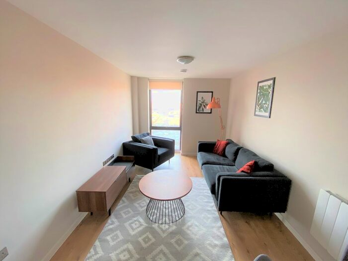 2 Bedroom Flat To Rent In Jesse Hartley Way, Liverpool, L3