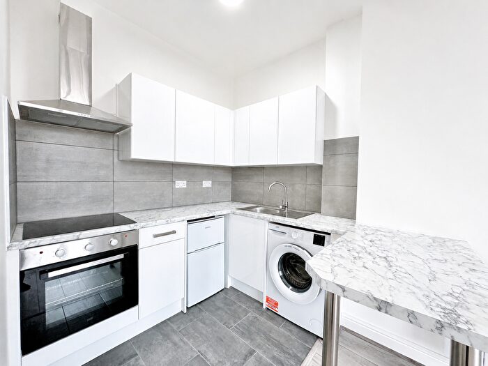 1 Bedroom Flat To Rent In East End Road, London, N2