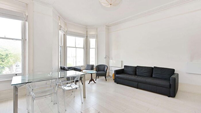 1 Bedroom Flat For Sale In Finborough Road, London, SW10