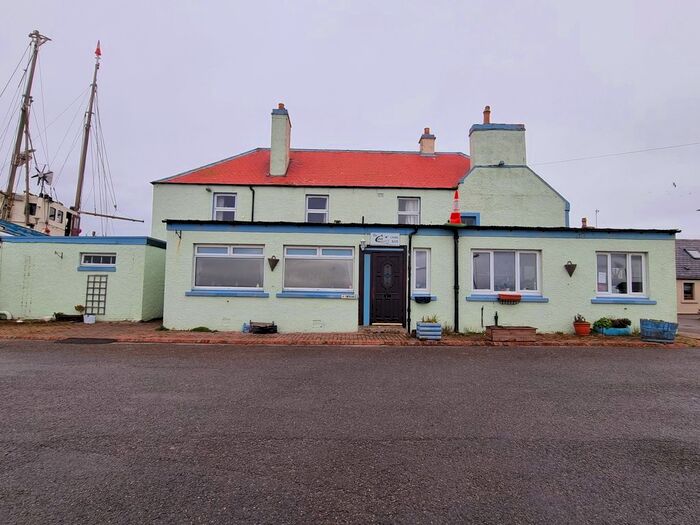 4 Bedroom Restaurant Retail Property / Shop For Sale In Main Street, Balintore, Tain, Ross-Shire, IV20