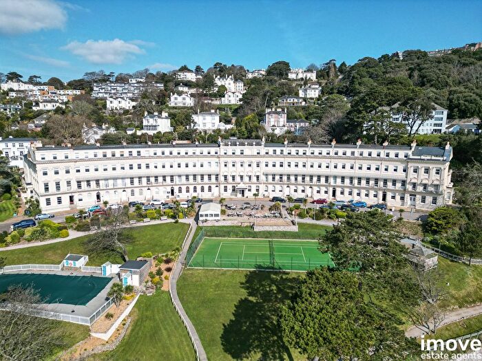 2 Bedroom Flat To Rent In Hesketh Crescent, Torquay, TQ1