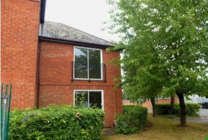 Apartment To Rent In Westholm Court, Bicester, OX26