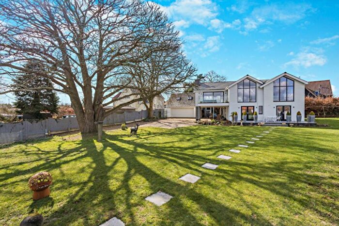 3 Bedroom Detached House For Sale In Cliff Road, Waldringfield, Woodbridge, IP12