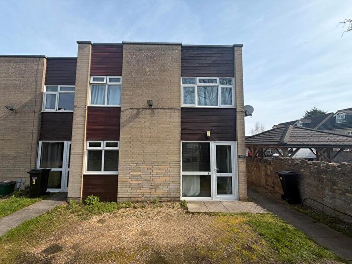 1 Bedroom Flat To Rent In Park Road, Keynsham, Bristol, BS31