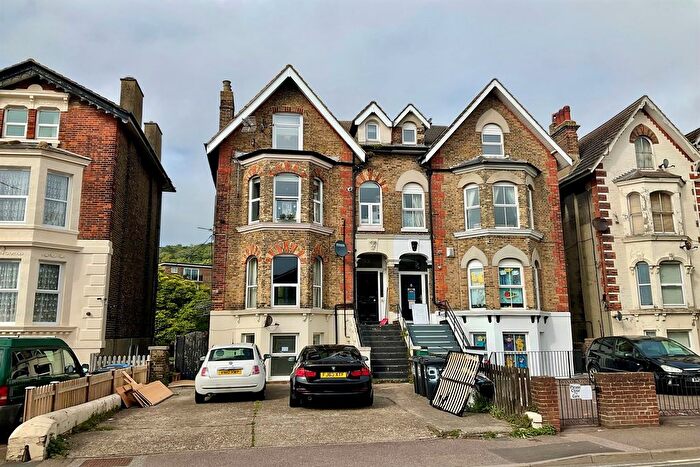 1 Bedroom Flat For Sale In Maison Dieu Road, Dover, CT16