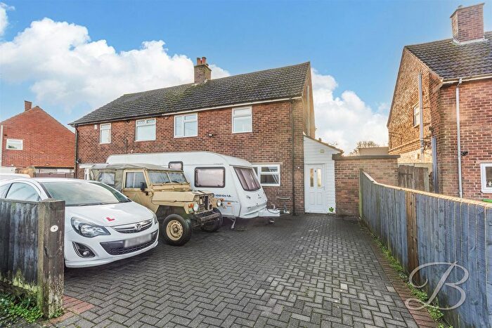 3 Bedroom Semi Detached House For Sale In Cedar Close, Sutton-In-Ashfield, NG17