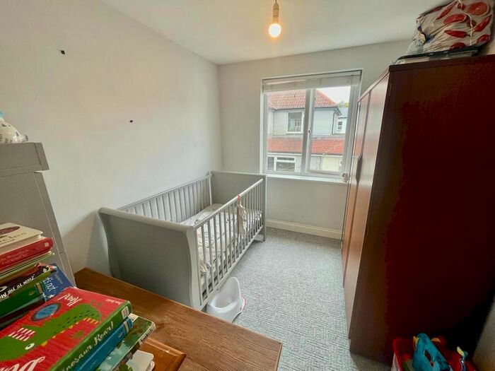 2 Bedroom Detached House To Rent In Upper Manor Road, Paignton, TQ3