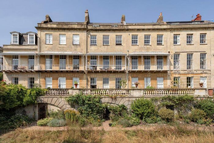 2 Bedroom Apartment For Sale In Cornwallis Crescent | Clifton, BS8