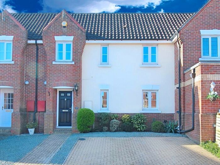 3 Bedroom Terraced House For Sale In Stanley Rise, Springfield, Chelmsford, CM2