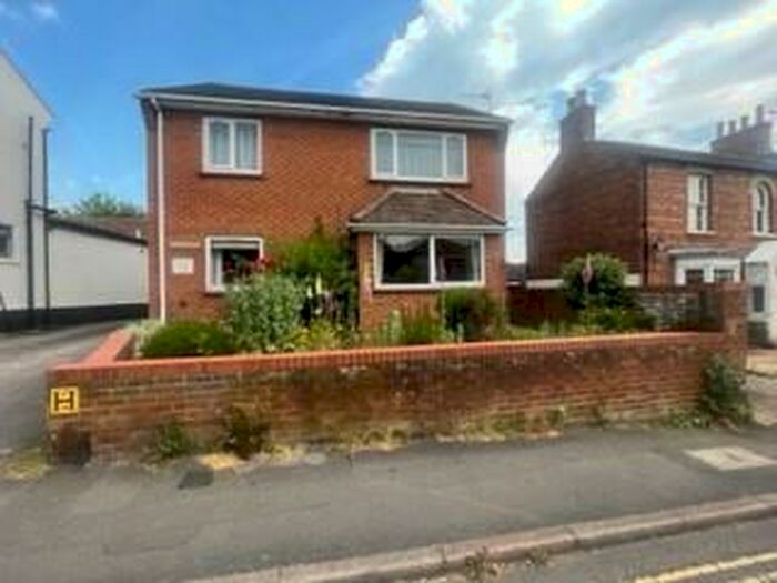 2 Bedroom Apartment To Rent In Forman Walk, Kidgate, Louth, LN11