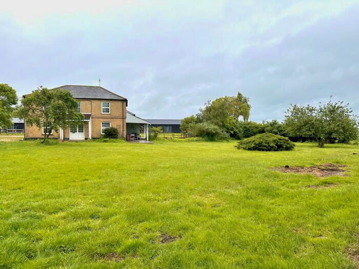 4 Bedroom Barn To Rent In Raveley Road, Woodwalton, Huntingdon, PE28