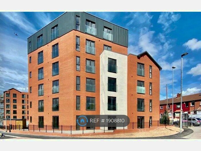 2 Bedroom Flat To Rent In Cross Green Lane, Leeds, LS9