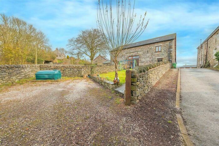 4 Bedroom Barn Conversion For Sale In Kendal Road, Lindale, Grange-Over-Sands, LA11