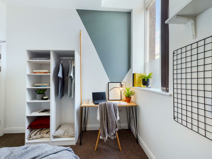 6 Bedroom Flat To Rent In Acomb Street, Manchester, Manchester, M14