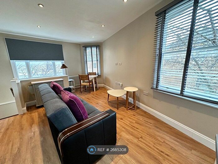 1 Bedroom Flat To Rent In Lamington Street, London, W6