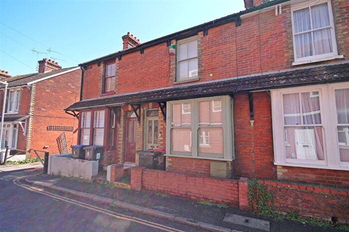 3 Bedroom Terraced House To Rent In Kirbys Lane, Canterbury, CT2