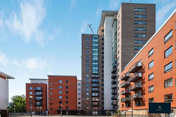 2 Bedroom Apartment To Rent In Cam Road, London, E15