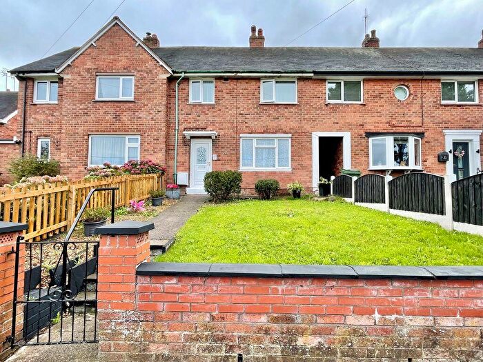 3 Bedroom Terraced House For Sale In Maes Tyddyn, Coedpoeth, LL11