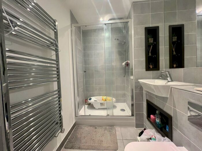 4 Bedroom Town House To Rent In Benson Street, Barking, IG11
