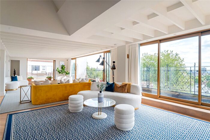 5 Bedroom Flat To Rent In Campden House, Sheffield Terrace, Kensington, W8