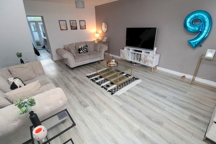 3 Bedroom Terraced House To Rent In Clarence Street, Mountain Ash, CF45