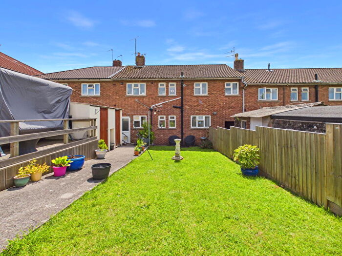 1 Bedroom Flat For Sale In Ashton Drive, Ashton Vale, BS3