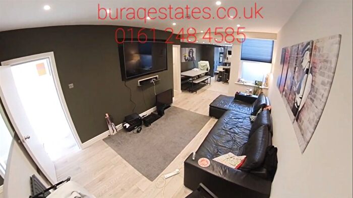 6 Bedroom Semi-Detached House To Rent In Monica Grove, Manchester, M19