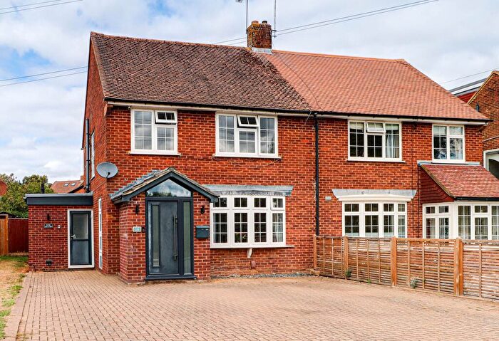 3 Bedroom Semi-Detached House For Sale In Butterfield Lane, St. Albans, Hertfordshire, AL1