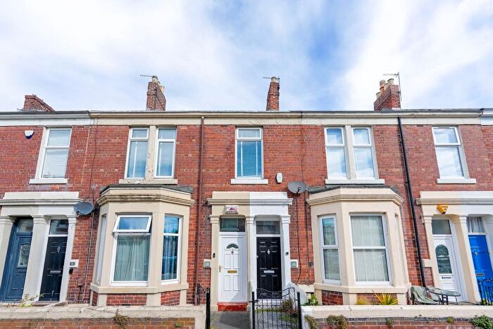 3 Bedroom Flat For Sale In Donkin Terrace, North Shields, NE30