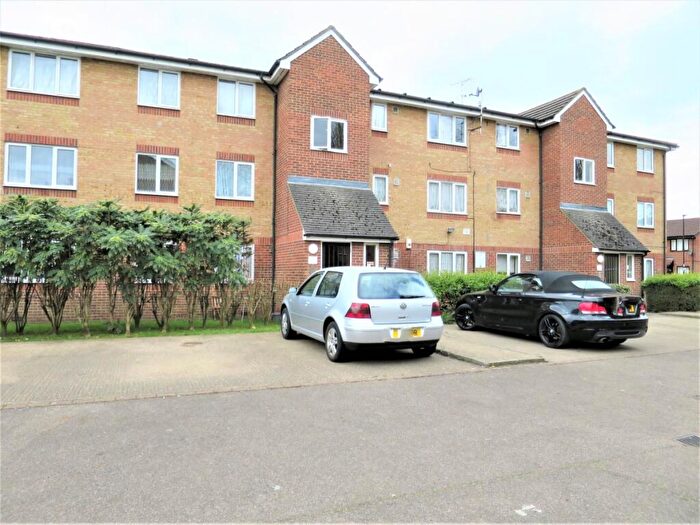 2 Bedroom Flat To Rent In Barbot Close, London, N9