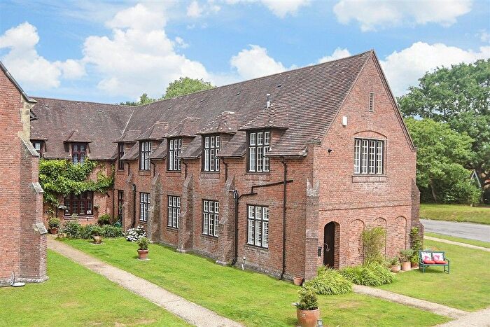 4 Bedroom Semi-Detached House For Sale In Mill Lane, North Chailey, Lewes, East Sussex, BN8