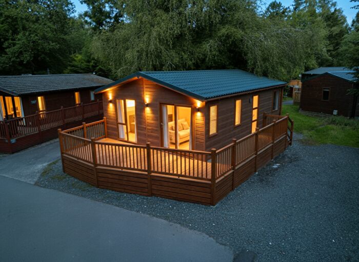 2 Bedroom Mobile Home For Sale In White Cross Bay Holiday Park & Marina, Ambleside Road, Windermere, LA23