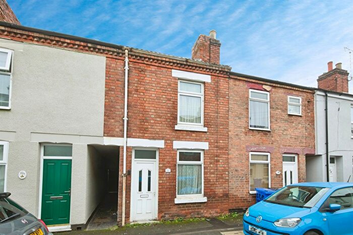 3 Bedroom Terraced House For Sale In Stafford Street, Burton-On-Trent, DE14