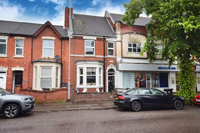 3 Bedroom Terraced House For Sale In Northampton Road, Wellingborough, Northamptonshire, NN8