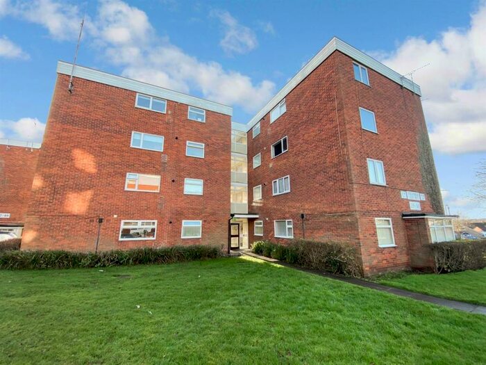 2 Bedroom Flat To Rent In Victoria Court, Allesley Hall Drive, Allesley, Coventry, CV5