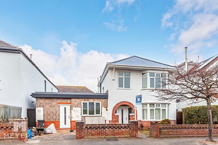 3 Bedroom Semi-Detached House To Rent In Beaufort Road, Bournemouth, BH6