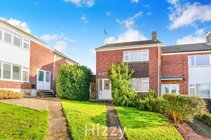 2 Bedroom End Of Terrace House For Sale In Clopton Gardens, Hadleigh, IP7