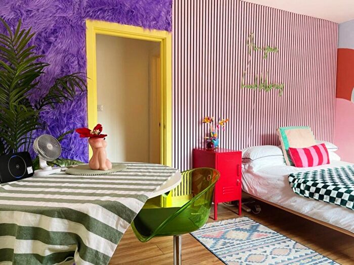 1 Bedroom Flat To Rent In Irving House, Cheltenham, GL52