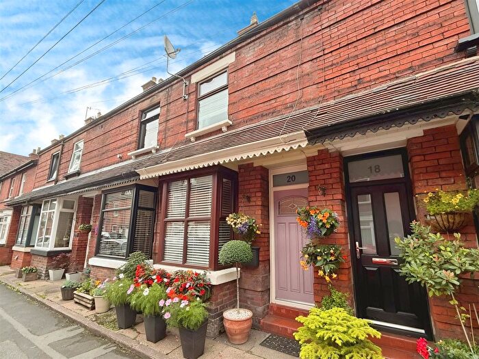 2 Bedroom Town House For Sale In Portland Street, Leek, Staffordshire, ST13