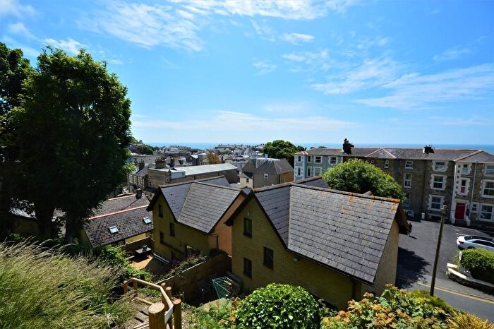 3 Bedroom Cottage For Sale In Grove Road, Ventnor, PO38