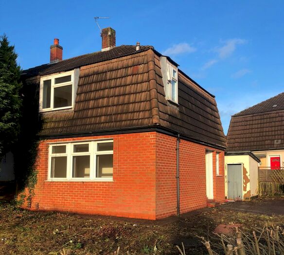 2 Bedroom Semi-Detached House To Rent In Sangwin Road, Bilston, WV14