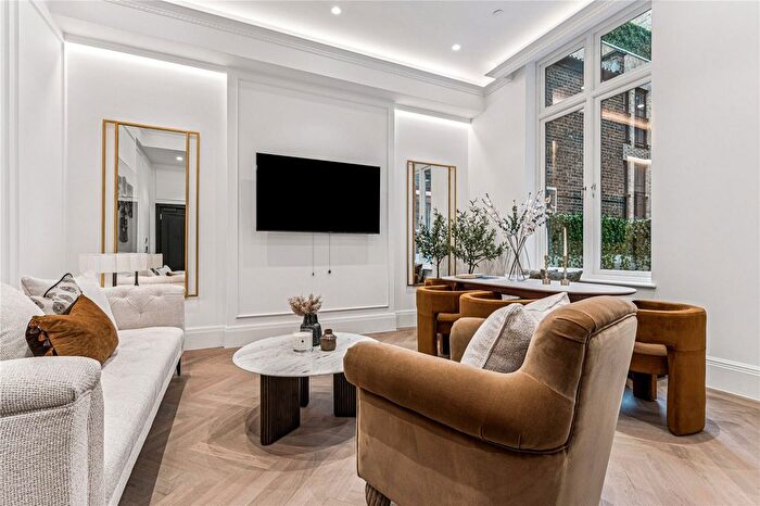 3 Bedroom Flat For Sale In Palace Court, London, W2