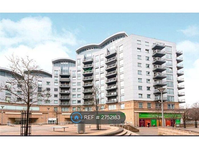 2 Bedroom Flat To Rent In Alencon Link, Basingstoke, RG21