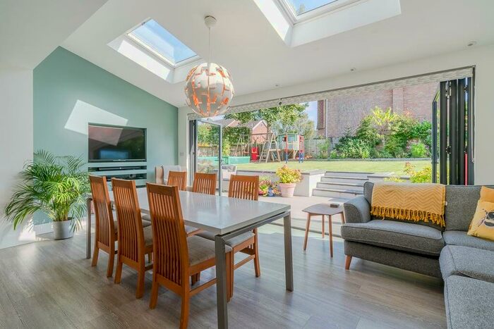 4 Bedroom Detached House For Sale In Church Road, Leckhampton, Cheltenham, GL53